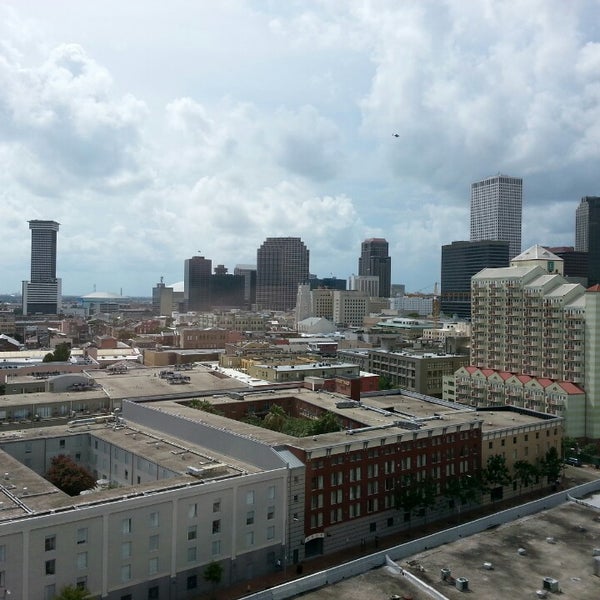 Снимок сделан в New Orleans Downtown Marriott at the Convention Center пользователем ᴡ H. 7/22/2013