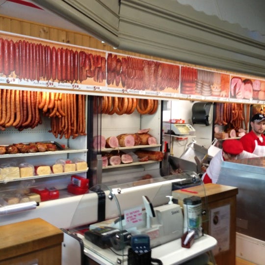 WNassau Meat Market(Kiszka) Butcher in Brooklyn