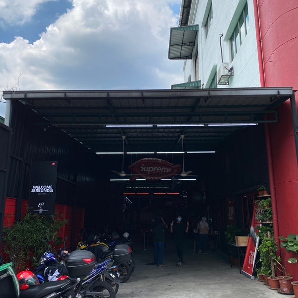 Photos At Jbr Bundle Sri Damansara Building