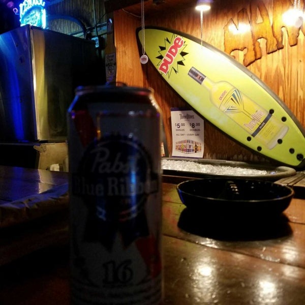 Mango's Beach Bar & Grille Beaches 6 tips
