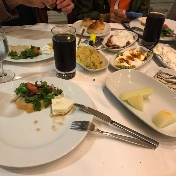 รูปภาพถ่ายที่ Fish &amp; Steak House โดย Barış เมื่อ 11/8/2019