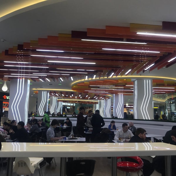 Двор фудкорт. Dvor_suk666. Двор фудкорт. Фуд корт мосуов тц московский. Тц на славянском бульваре фуд корт.