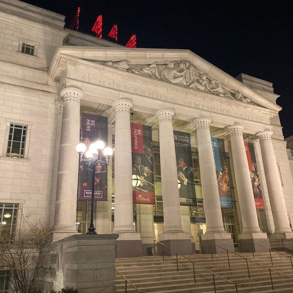 Foto tirada no(a) Schermerhorn Symphony Center por Justin P. em 11/16/2019