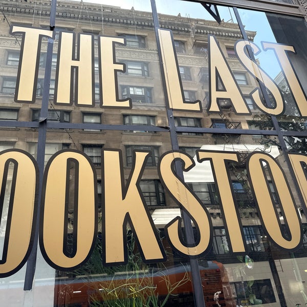 3/9/2024 tarihinde Justin P.ziyaretçi tarafından The Last Bookstore'de çekilen fotoğraf