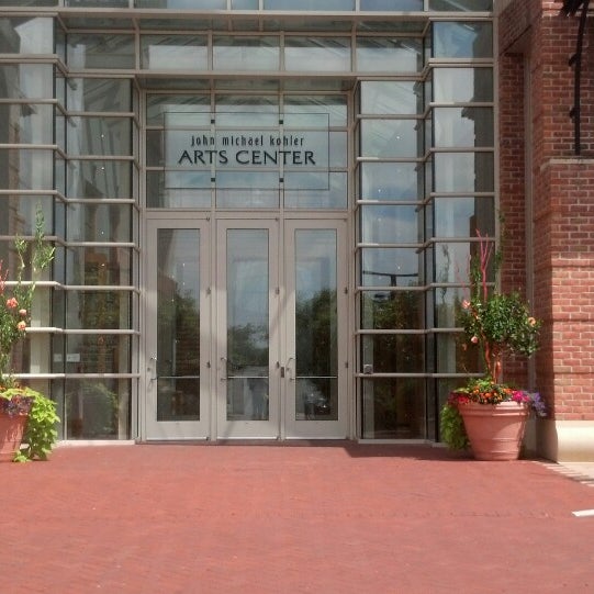 Photo taken at John Michael Kohler Arts Center by Mia S. on 7/29/2013