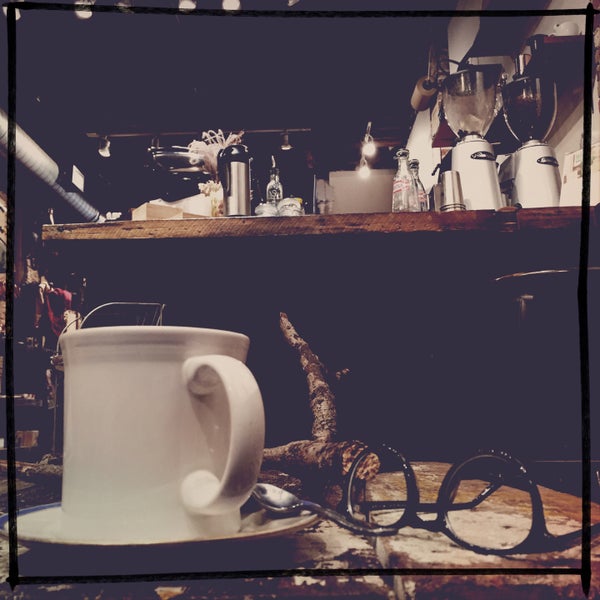 3/19/2016にChristine K.がUnited By Blue Coffeehouse and Clothierで撮った写真