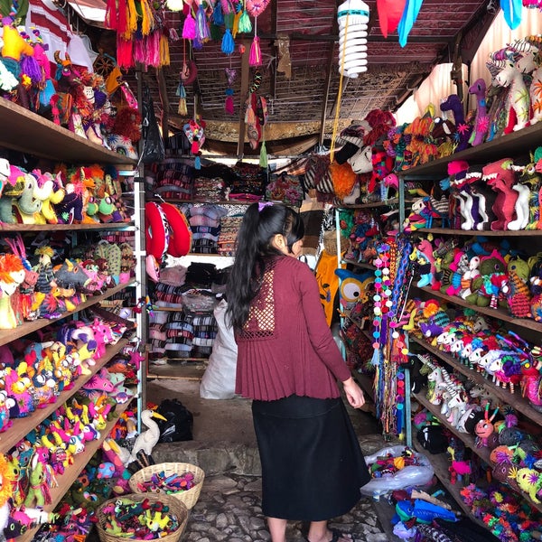 Tianguis de Artesanías "Santo Domingo" San Cristóbal de las Casas, Chiapas