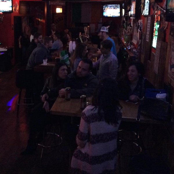 Photo taken at Beer On Clark by Kev R. on 3/19/2016