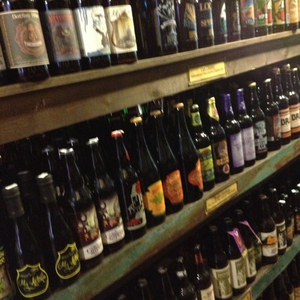 Photo taken at Peabody&#39;s Wine &amp; Beer Merchants by Ben U. on 2/18/2013