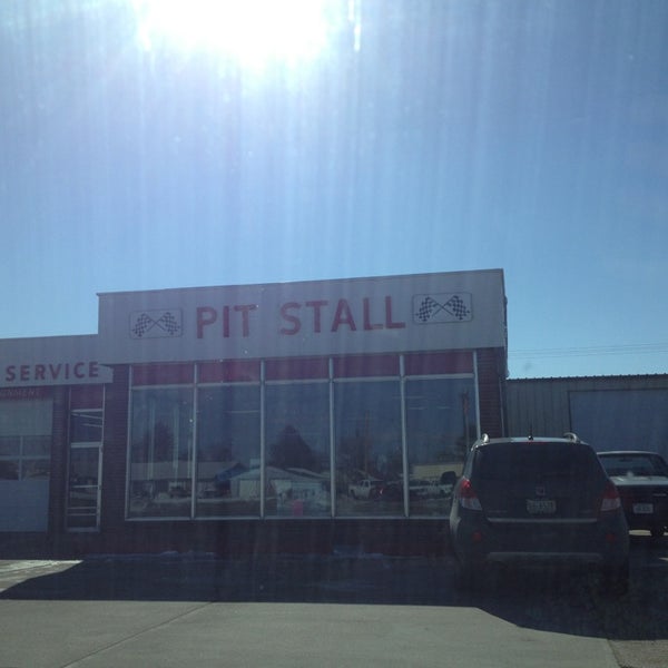 pit stall automotive shop in valentine