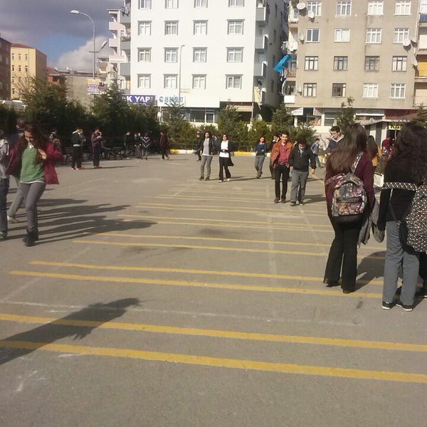 Fotos En Kaynarca Sevket Sabanci Mesleki Ve Teknik Anadolu Lisesi Colegio Secundario En Fevzi Cakmak