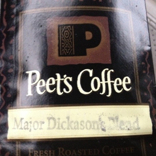 Photo taken at Peet&#39;s Coffee &amp; Tea by Shane B. on 11/28/2012