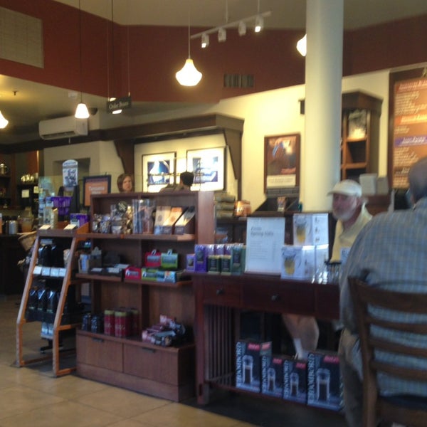Photo taken at Peet&#39;s Coffee &amp; Tea by Shane B. on 5/8/2014