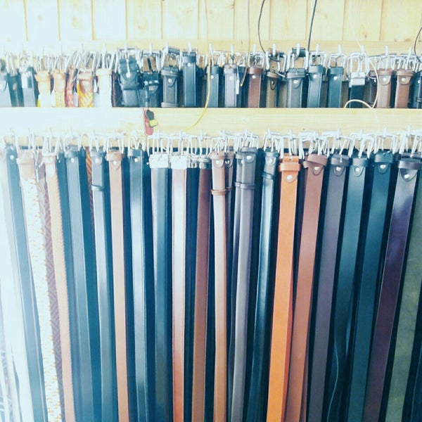 Photos at Zapateria Las Flores - Miscellaneous Shop