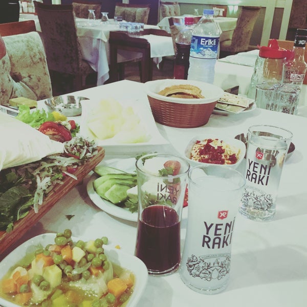 10/5/2016にZeQiがÇeşmi Kebap Ocakbaşıで撮った写真