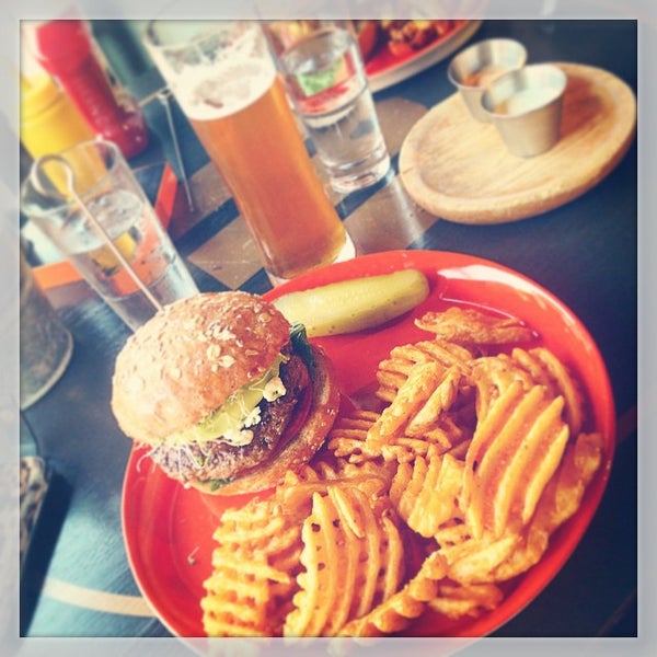 Photo taken at Burger Club by Zachary M. on 9/20/2014