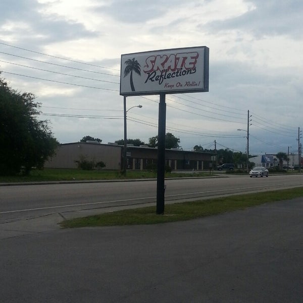 Skate Reflections Skating Rink in Kissimmee