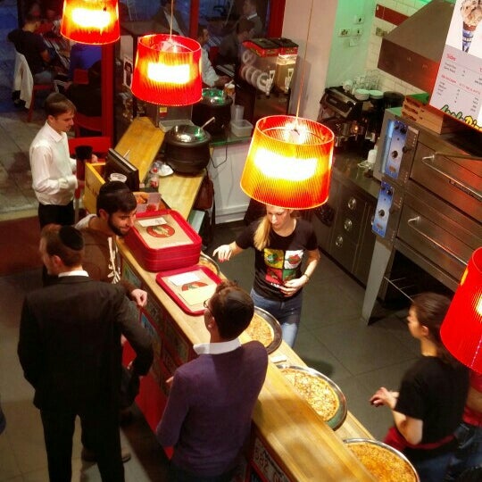 Big Apple Pizza (ביג אפל פיצה) Pizzeria in Jerusalem