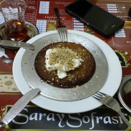 Das Foto wurde bei Saray Sofrası von Gül Ş. am 11/17/2015 aufgenommen