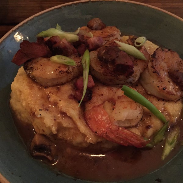 Shrimp and grits and a basil bubbly.