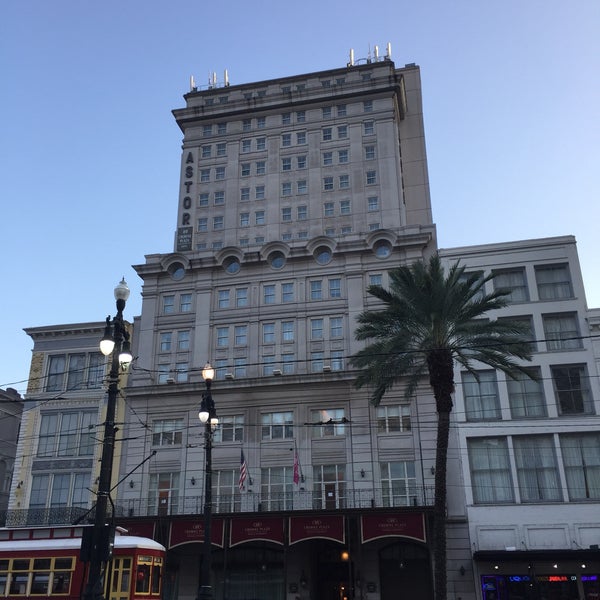 Photo taken at Astor Crowne Plaza - New Orleans French Quarter by Nabil on 11/4/2016