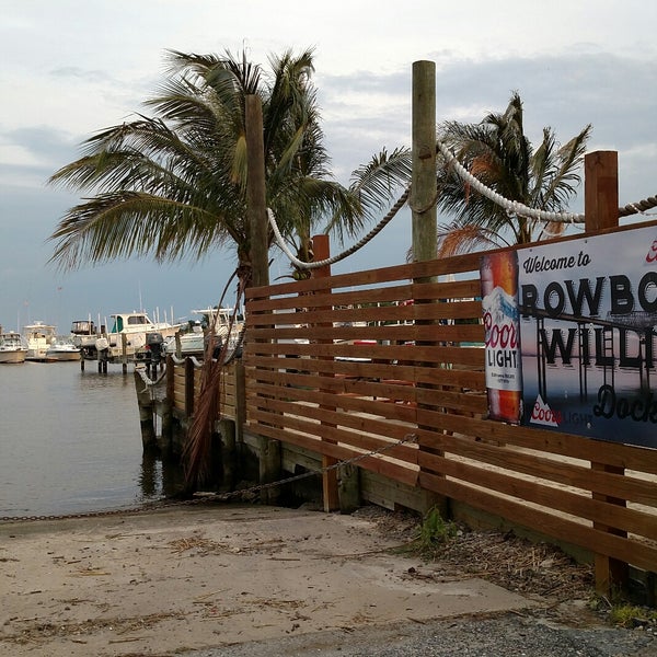 Rowboat Willie's Dock Bar 7 tips