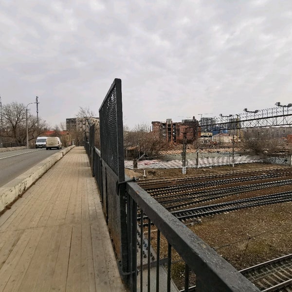 Жуков мост