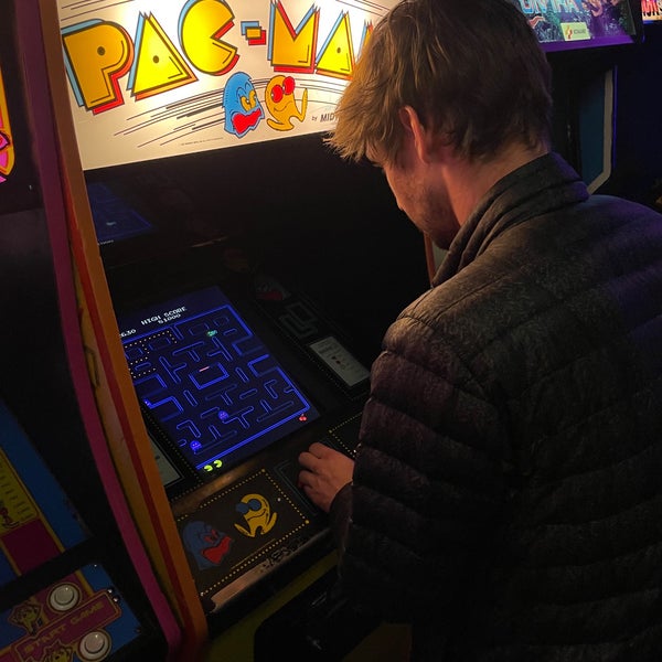 Photo taken at The 1UP Arcade Bar - Colfax by Stephen W. on 4/27/2022