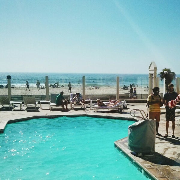Das Foto wurde bei Blue Sea Beach Hotel von Geoff B. am 9/15/2014 aufgenommen