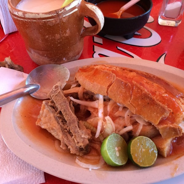 Tortas Ahogadas Zamora Restaurante mexicano en Tlaquepaque