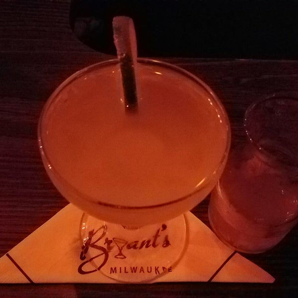 Photo taken at Bryant&#39;s Cocktail Lounge by Daniel C. on 6/7/2017