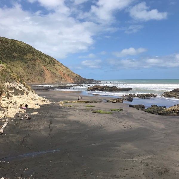 Sunset Beach Port waikato