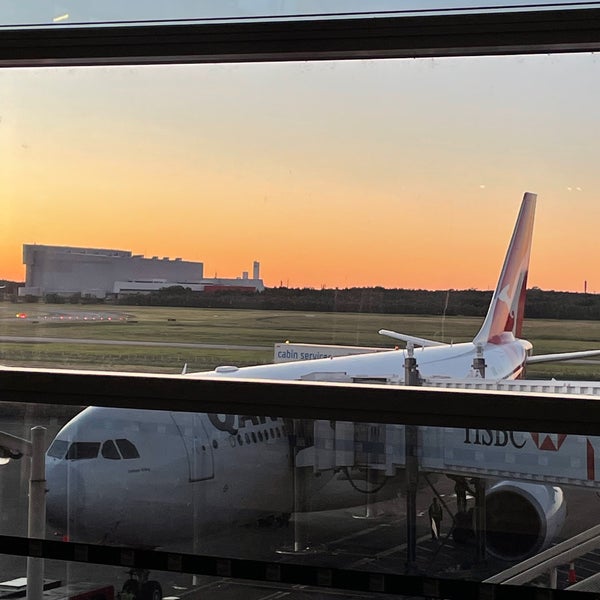 Снимок сделан в Brisbane Airport International Terminal пользователем Darren D. 6/11/2022