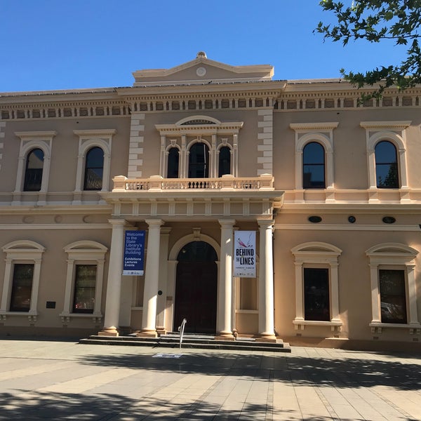 Foto tirada no(a) State Library of South Australia por Darren D. em 11/24/2017