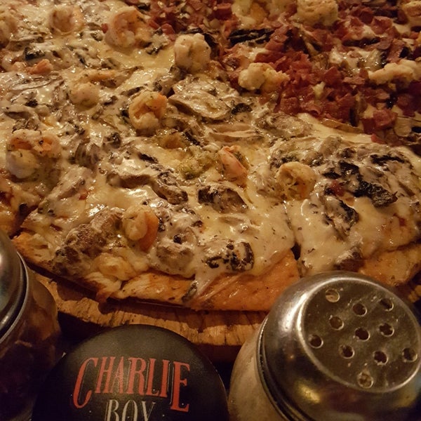 Charlie Boy Pizza & Grill