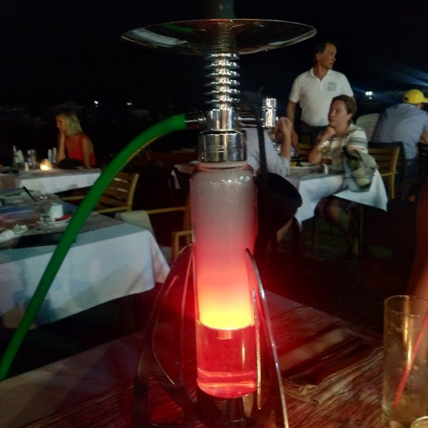Foto diambil di Porto Gusto Restaurant &amp; Beach oleh Bogdan A. pada 7/22/2019