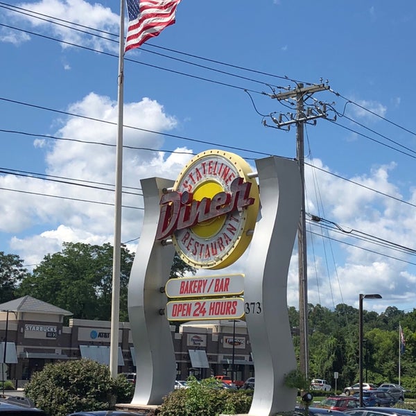 Photo taken at State Line Diner by Dianne D. on 8/10/2019