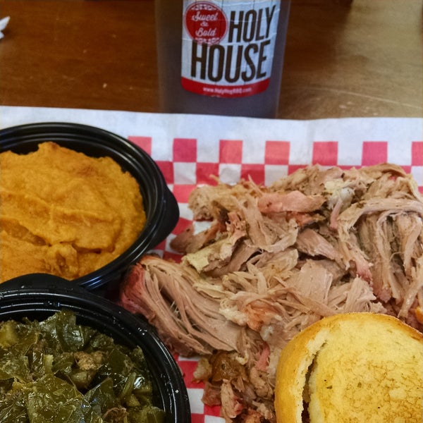Great pulled pork and sides. They close at 3 so watch your timing.