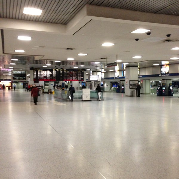 4/16/2013 tarihinde Osamu 隊.ziyaretçi tarafından New York Penn Station'de çekilen fotoğraf