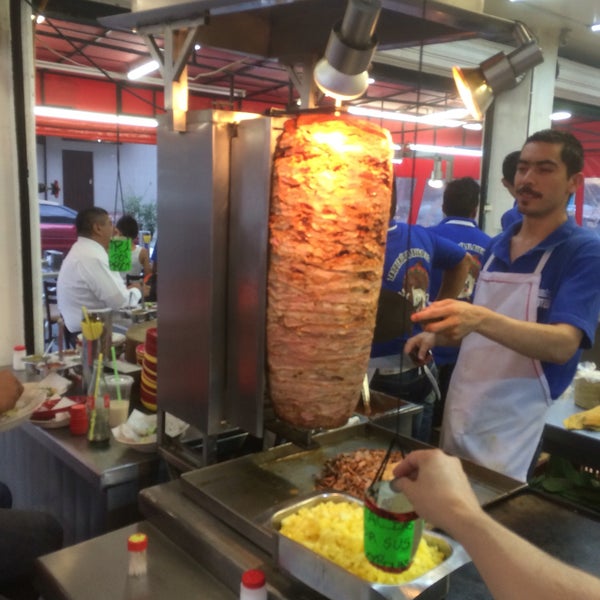 Taqueria "El Bigotes" Restaurante de tacos en D.F.