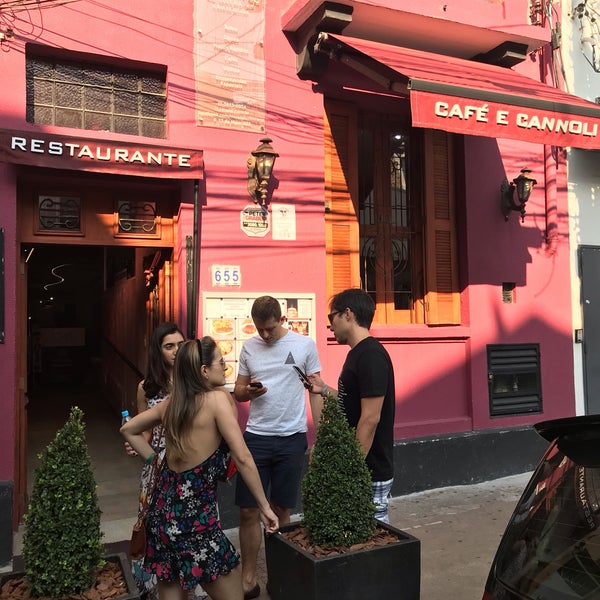 9/15/2019 tarihinde Bel A.ziyaretçi tarafından Moscatel Doceria e Bar de Açúcar'de çekilen fotoğraf