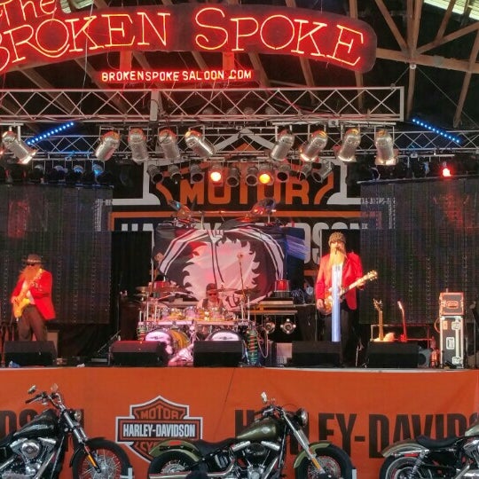 Барная эстетика. Speak low курт вайль. Ресторан the speakeasy bar. Speak low bar зеленоград. Spoke bar.