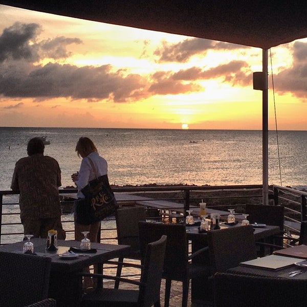 Lobster Pot Restaurant & Wine Bar Seafood Restaurant in Grand Cayman