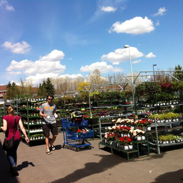 Canadian Tire Auto Service Centre Longueuil, QC