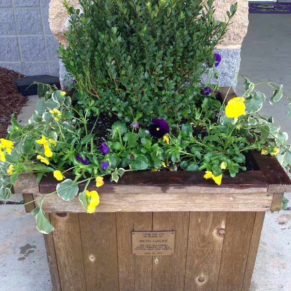 Hilburn Academy Elementary School in Raleigh