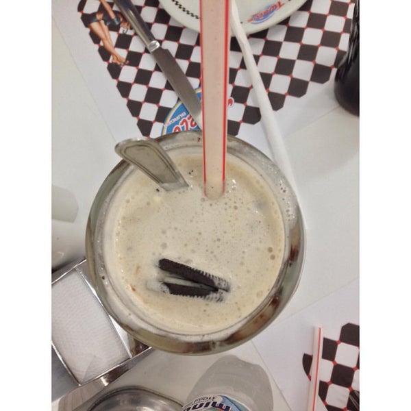 8/30/2015にLeandro A.がTwelve Burgerで撮った写真