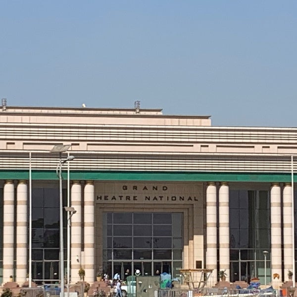Театр в дакаре