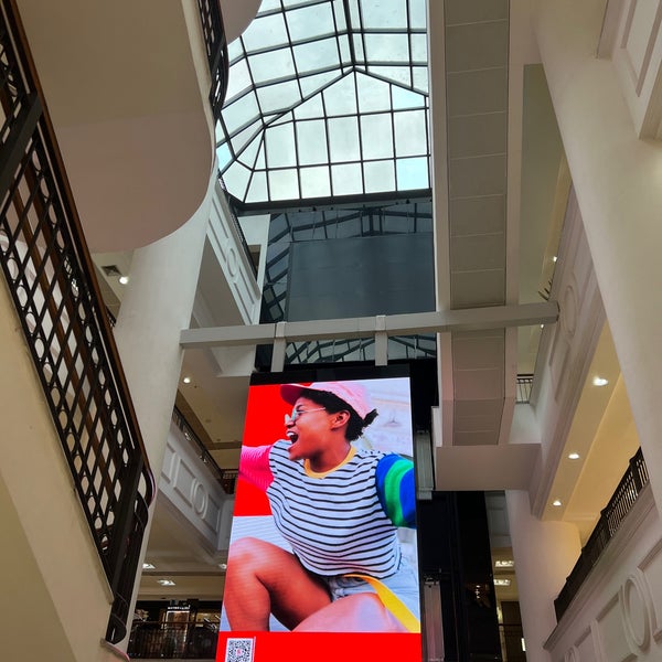 Foto diambil di Shopping Pátio Paulista oleh Clayton H. pada 6/10/2022