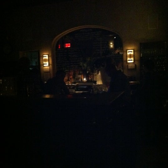 Foto tirada no(a) Park Bar por Maxwell H. em 11/22/2012