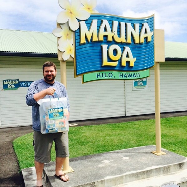 Photo taken at Mauna Loa Macadamia Nut Visitor Center by Mike H. on 4/22/2015